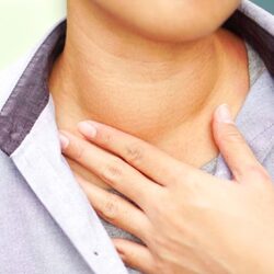 HYPERTHYROIDISM (OVERACTIVE THYROID) - Symptoms, Causes, Risk Groups, Natural Treatment, And Diet For Hyperthyroidism